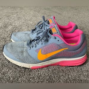 Nike Zoom Fly 2 Running Walking Shoes Women’s size 8.5